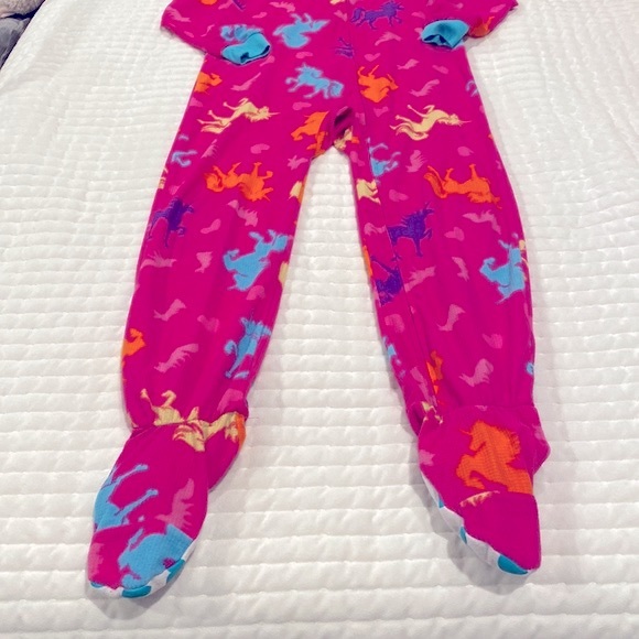 KOMAR KIDS Unicorn Blanket Sleeper Footed - Picture 4 of 12